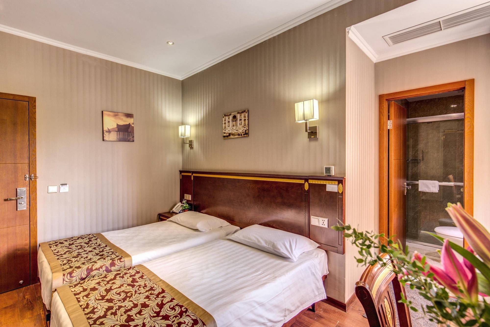 Hotel Rome Love- Close To Roma Termini Exterior photo